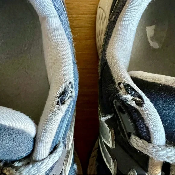 New Balance 2002R Boys Size 5Y W Blue Athletic Running Shoes Sneakers Sleek - Picture 8 of 14